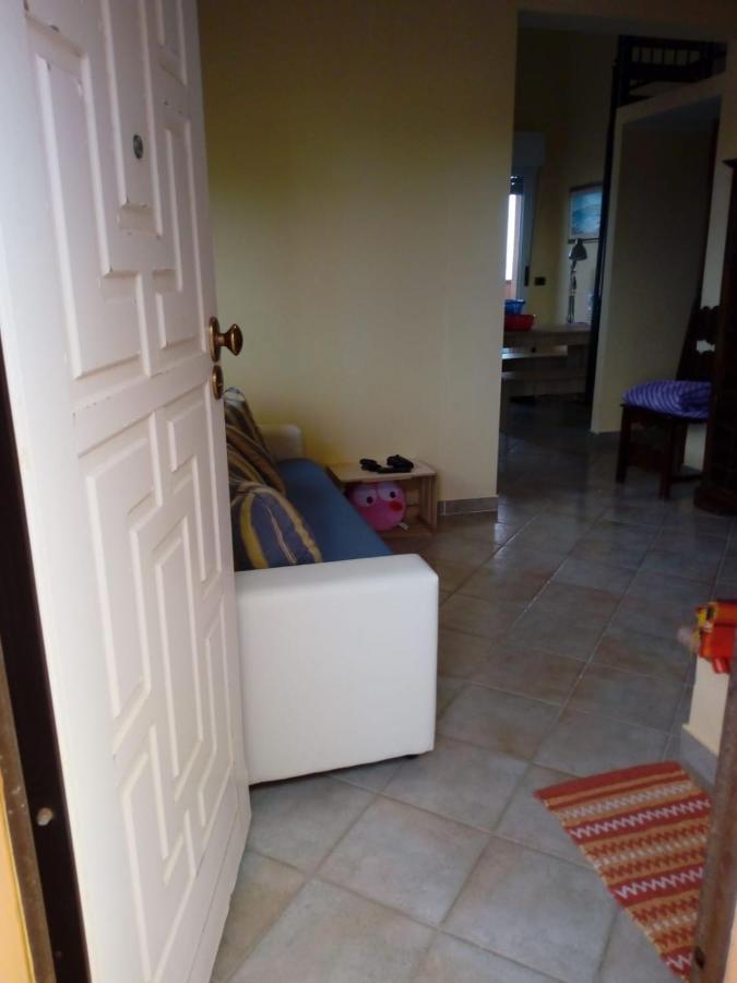 הוילה La Maddalena  Casa Bon' Aria Fronte Mare Sud Sardegna מראה חיצוני תמונה